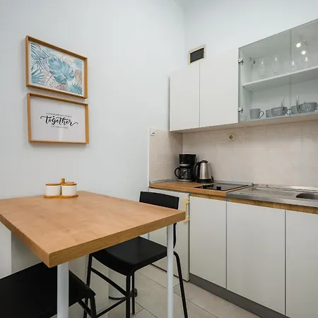 Apartmán Charming Rose 1&2 With Pool *