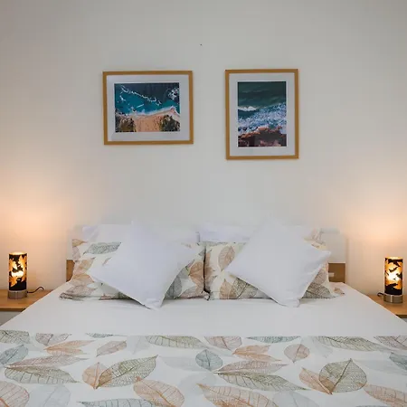 Charming Rose 1&2 With Pool Apartment