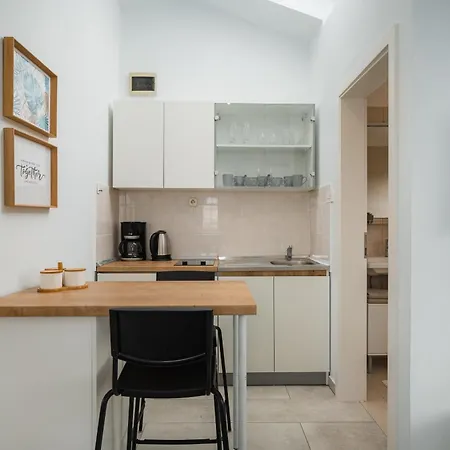 Charming Rose 1&2 With Pool * ポレッチ